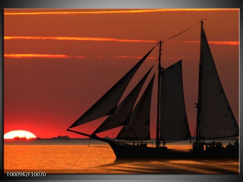 Glas schilderij Zeilboot | Rood, Oranje, Zwart